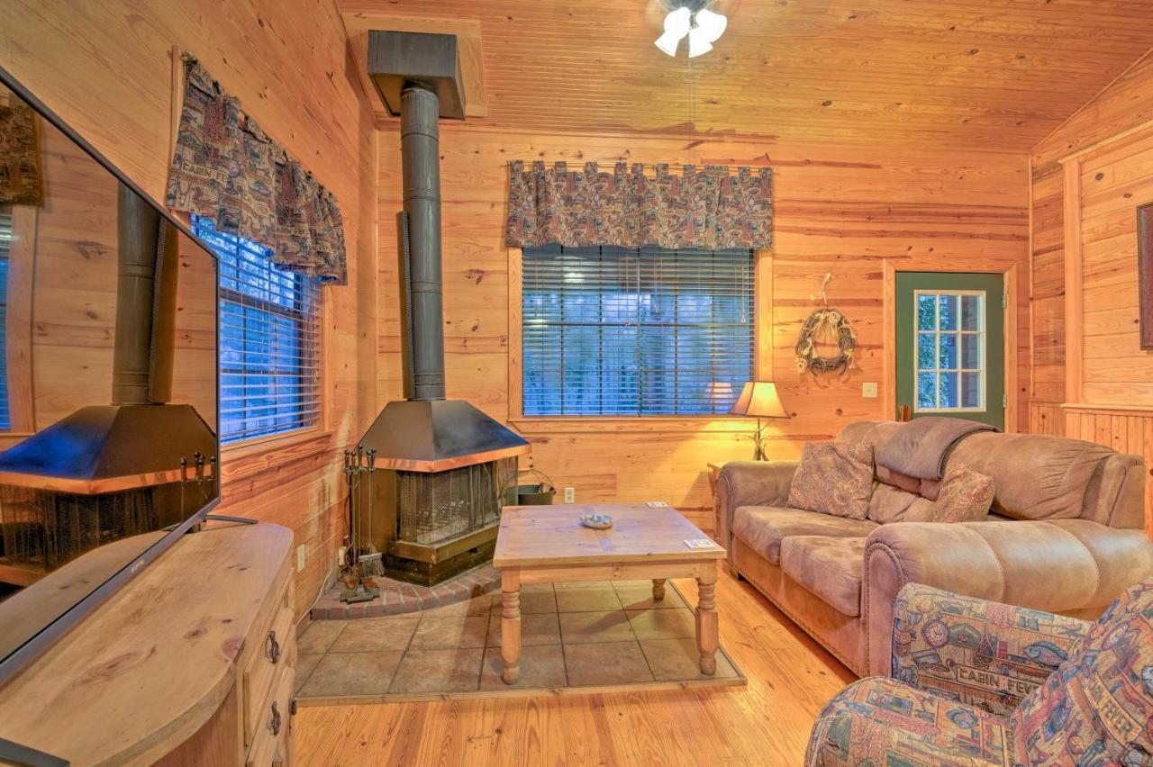 Вілла Hochatown Hideaway With Hot Tub, Grill And Fire Pit! Stephens Gap Екстер'єр фото