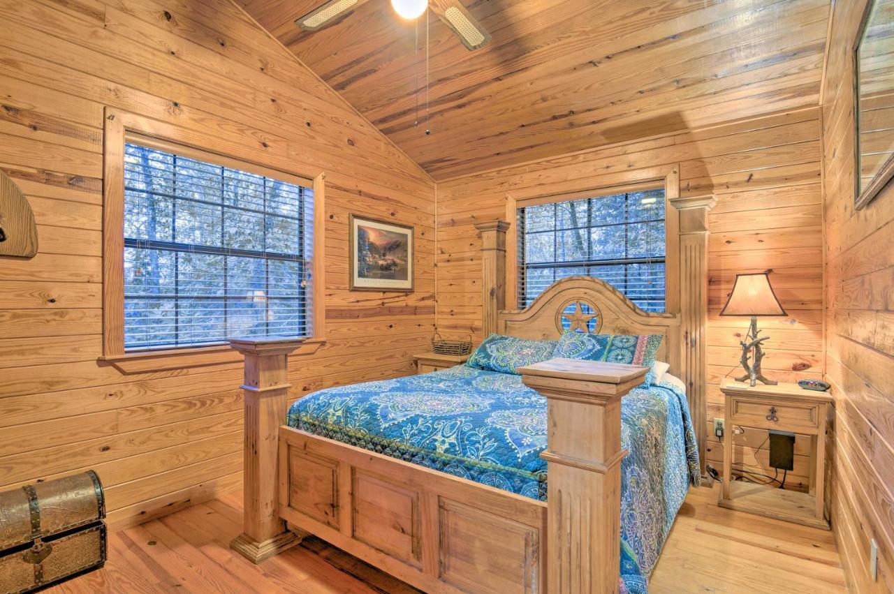 Вілла Hochatown Hideaway With Hot Tub, Grill And Fire Pit! Stephens Gap Екстер'єр фото
