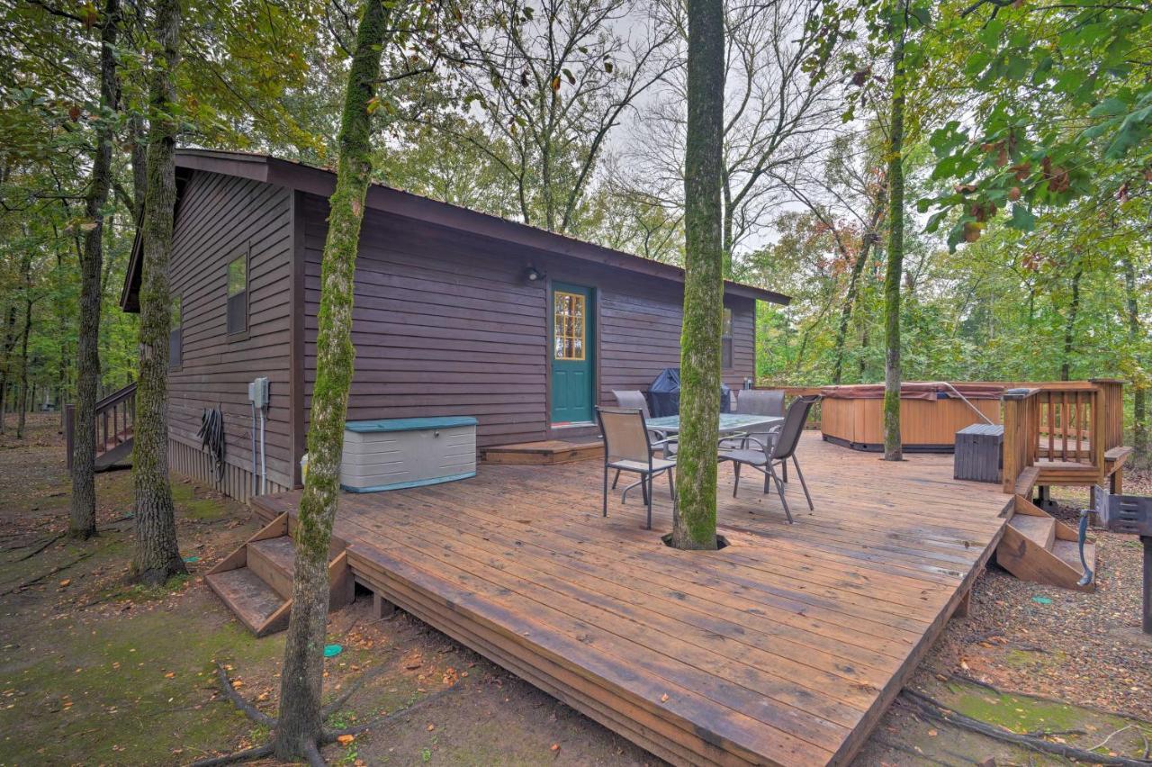 Вілла Hochatown Hideaway With Hot Tub, Grill And Fire Pit! Stephens Gap Екстер'єр фото